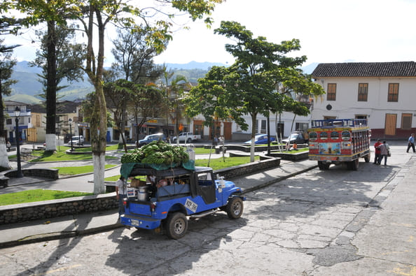 plaza aguadas - caldas