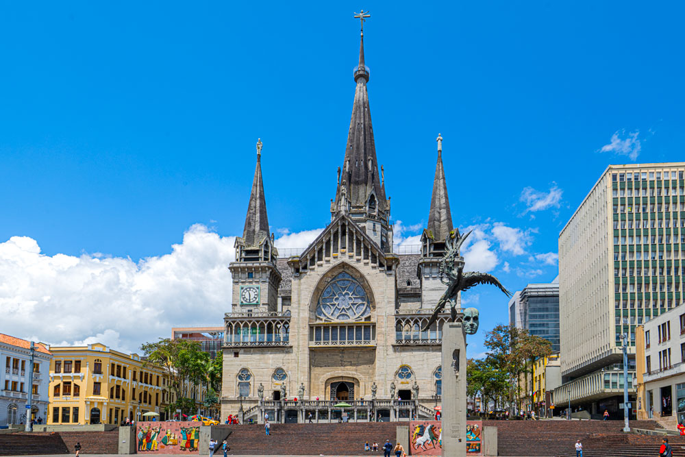 bolivar_plaza